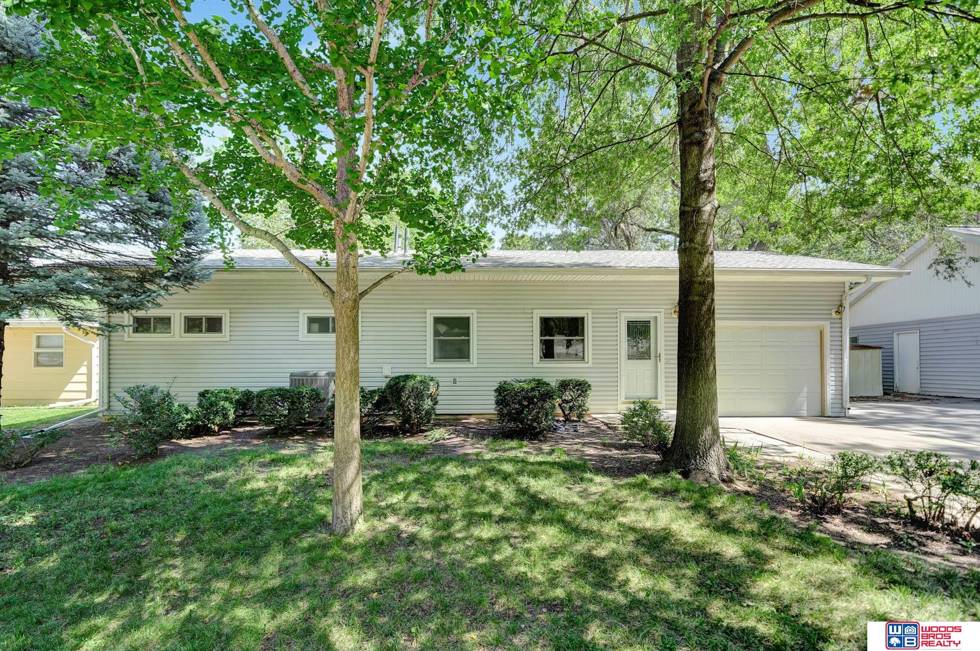 Prestwick Rd, Lincoln, NE 68505