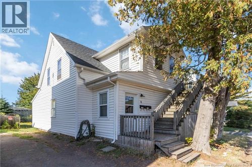 8 Emmerson St, Moncton, NB, E1C6T1 | Card Image
