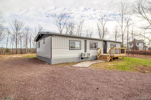 1732 Ulster Heights Rd, Ellenville, NY, 12428-5740 | Card Image