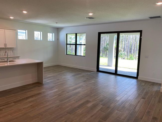 6840 Se Park Trace Dr, House other with 4 bedrooms, 2 bathrooms and null parking in Stuart FL | Image 5