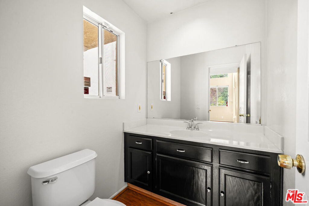 Residential Lease in Santa Clarita 5
