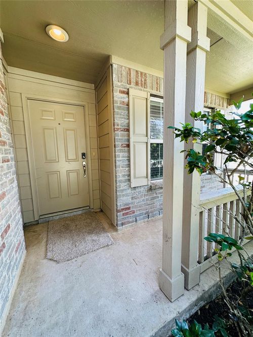 18139 Mossy Creek Ln, Richmond, TX, 77407-5070 | Card Image