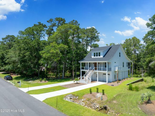 .52 Acre site with river views | Image 5
