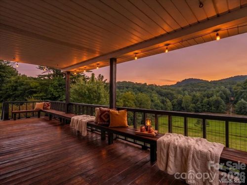 427 Big Brush Creek Rd, Green Mountain, NC, 28740-6002 | Card Image