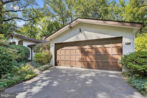 157 Edgewood Dr, AMBLER, PA, 19002-5901 | Card Image