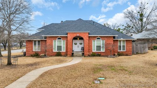 2000 Yorktown Ct, Ardmore, OK, 73401-3428 | Card Image