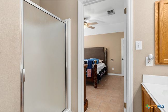 2153 Keystone Dr, House other with 3 bedrooms, 3 bathrooms and null parking in New Braunfels TX | Image 13