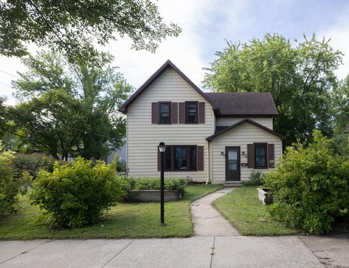 113 W Bancroft Ave, Fergus Falls, MN, 56537-2726 | Card Image