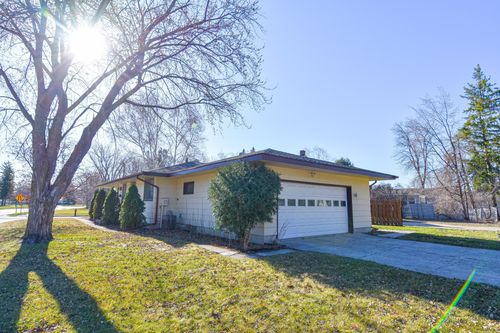 245 Kneale Ave N, Thief River Falls, MN, 56701-2319 | Card Image