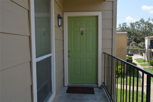 174-8100 Creekbend Drive, Houston, TX, 77071 | Card Image