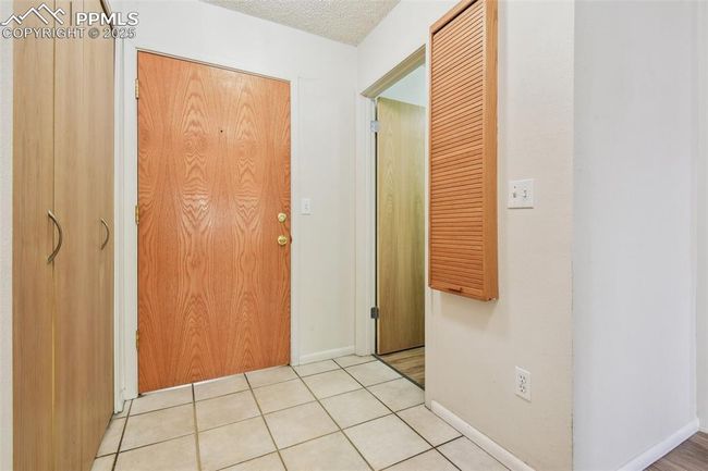 APT-107 - 534 E 7 Th Ave, Condo with 2 bedrooms, 2 bathrooms and 1 parking in Denver CO | Image 5