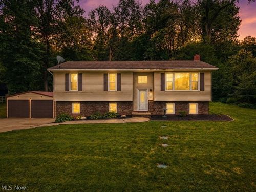 862 Dunning Rd, New Franklin, OH, 44614-9508 | Card Image