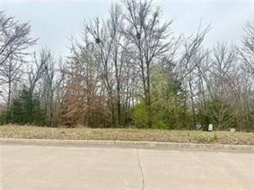 189 N Skyview Ln, Fayetteville, AR, 72701-4639 | Card Image