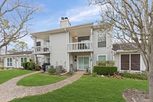 19 Hideaway Dr, Friendswood, TX, 77546-4868 | Card Image