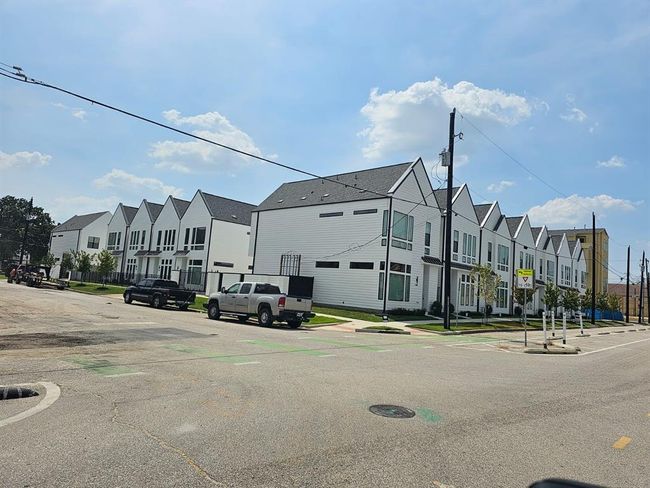 3206 Mcilhenny St, Home with 0 bedrooms, 0 bathrooms and null parking in Houston TX | Image 9
