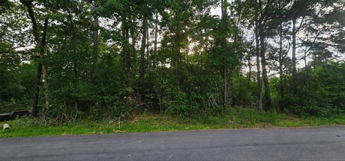 15715 Holly Dr, Montgomery, TX, 77356-3582 | Card Image