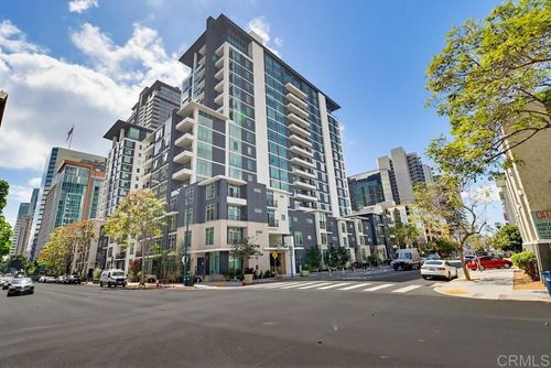 226-425 W Beech St, San Diego, CA, 92101-2967 | Card Image