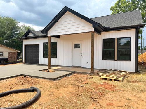 121 Sims Lane, spartanburg, SC, 29307 | Card Image
