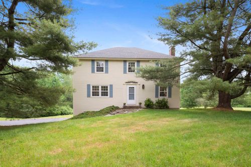 6 Robin Ln, East Kingston, NH, 03827-2000 | Card Image