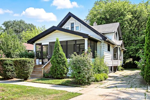 1705 Victoria Ave, North Chicago, IL, 60064-2163 | Card Image