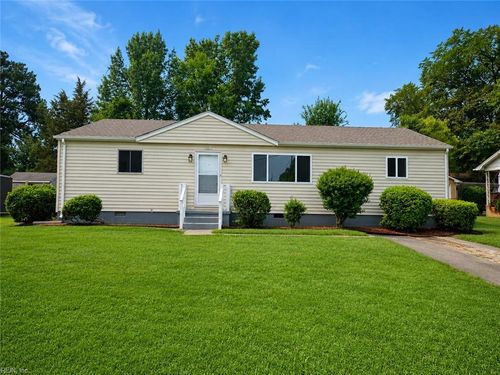 501 S 6th Street, Suffolk, VA, 23434 | Card Image