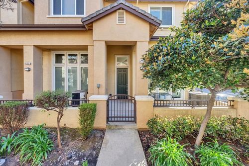 5115 Le Miccine Ter, San Jose, CA, 95129-5119 | Card Image