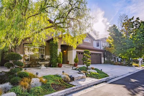 17 Roadrunner Ct, Trabuco Canyon, CA, 92679-5382 | Card Image
