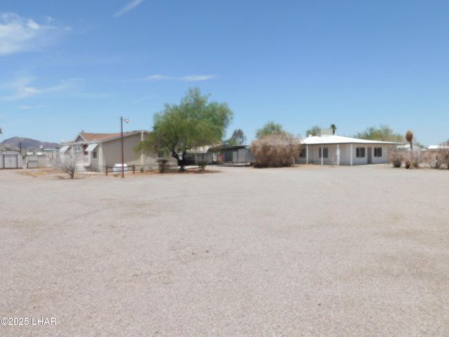 360 E Ironwood St, House other with 3 bedrooms, 3 bathrooms and null parking in Quartzsite AZ | Image 5