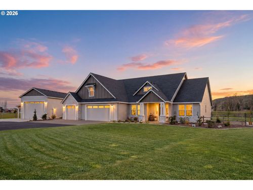 136 Klazina Ct, Woodland, WA, 98674-8922 | Card Image