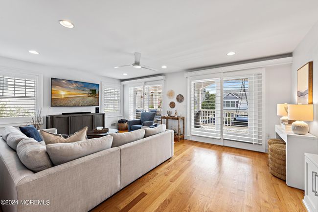 27 17 Th St, House other with 5 bedrooms, 5 bathrooms and null parking in Surf City NJ | Image 39
