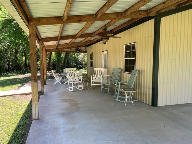 Patio | Image 8