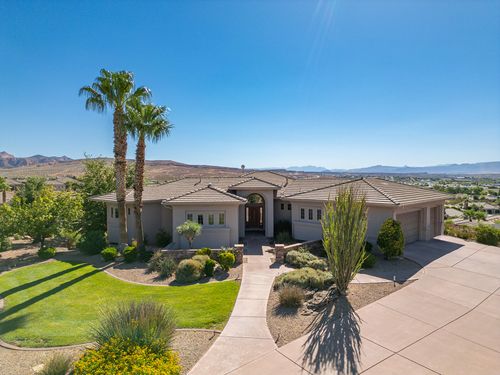 1040 N Berkshire Dr, Washington, UT, 84780-8493 | Card Image