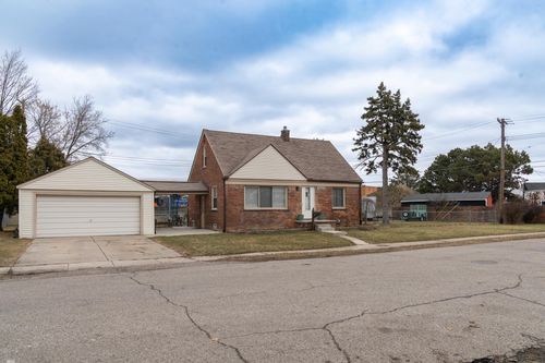 16605 Rosemary Street, Fraser, MI, 48026 | Card Image