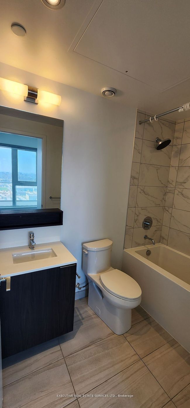 2605 - 5 Buttermill Ave, Condo with 3 bedrooms, 2 bathrooms and null parking in Vaughan ON | Image 15