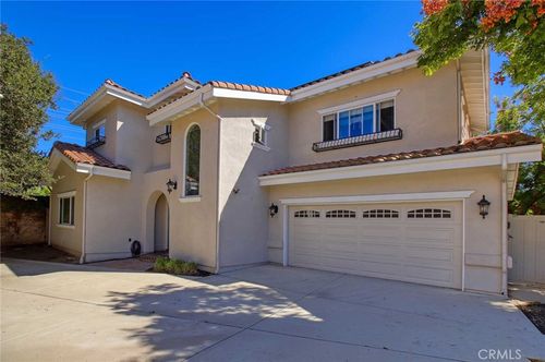 1595 E Avenida De Las Flores, Thousand Oaks, CA, 91360-3103 | Card Image