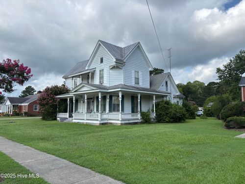 201 N Main St, Winton, NC, 27986-9606 | Card Image