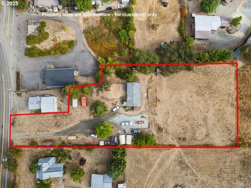 11304 Tiller Trail Hwy, Days Creek, OR, 97429-9788 | Card Image
