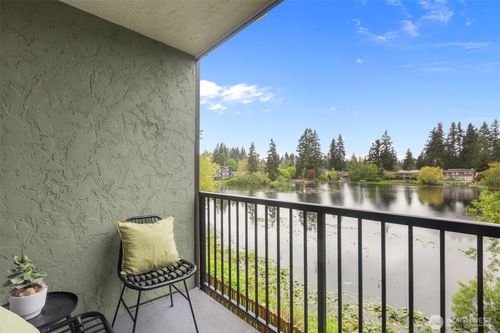 b26-423 75th St Se, Everett, WA, 98203-5565 | Card Image