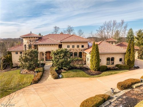 4809 Lantern Hill Cir Nw, Canton, OH, 44718-3862 | Card Image