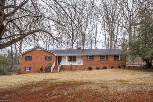 1165 Canaan Church Rd, Denton, NC, 27239-8626 | Card Image