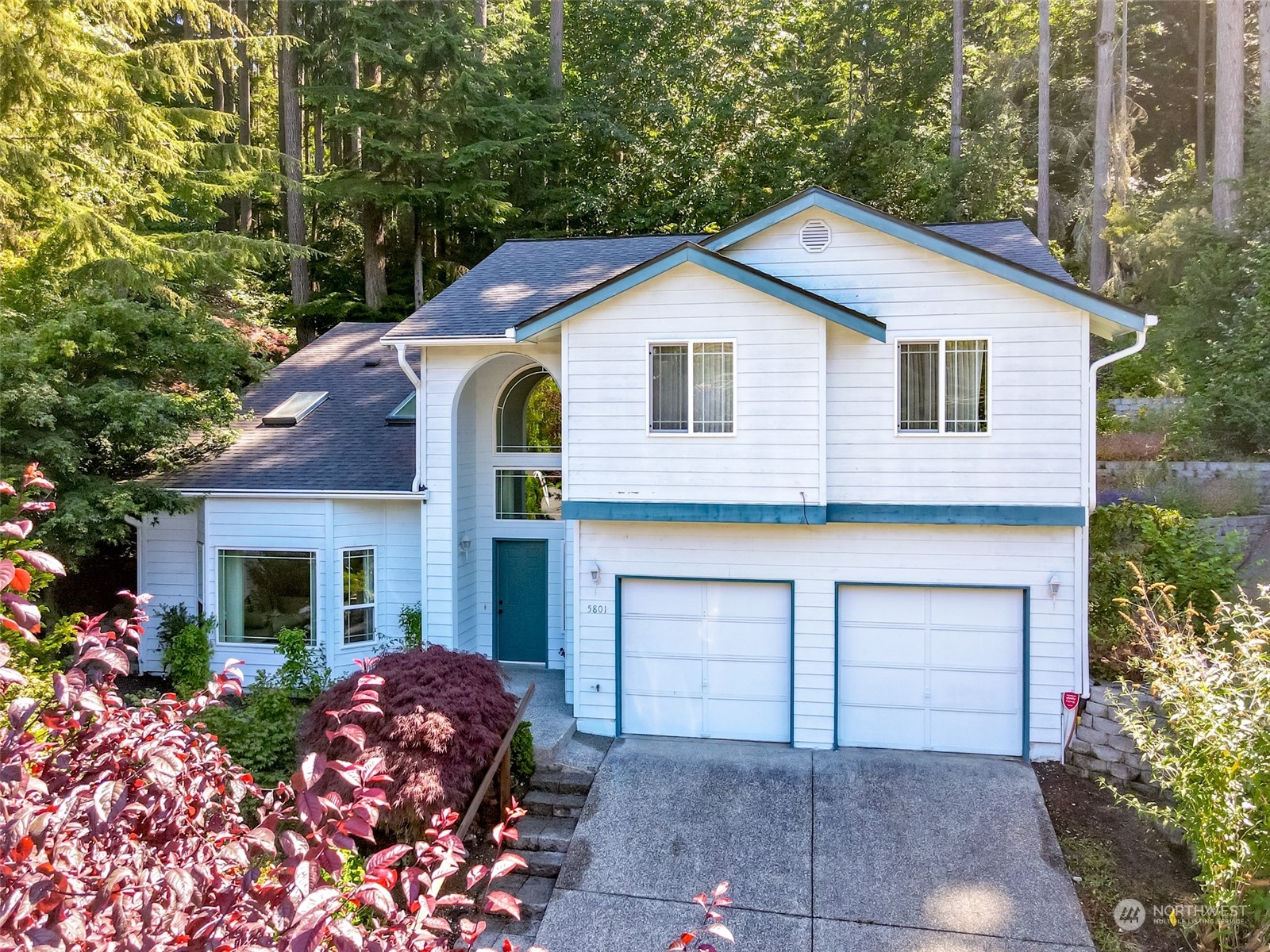 135th Pl, Edmonds, WA 98026