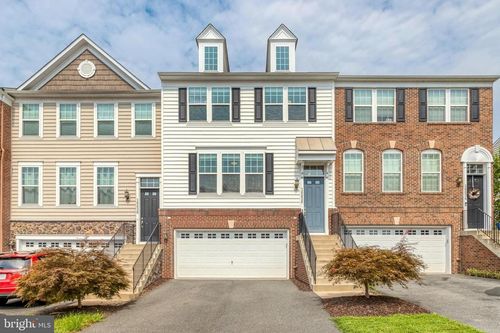 16636 Danridge Manor Dr, WOODBRIDGE, VA, 22191-4585 | Card Image