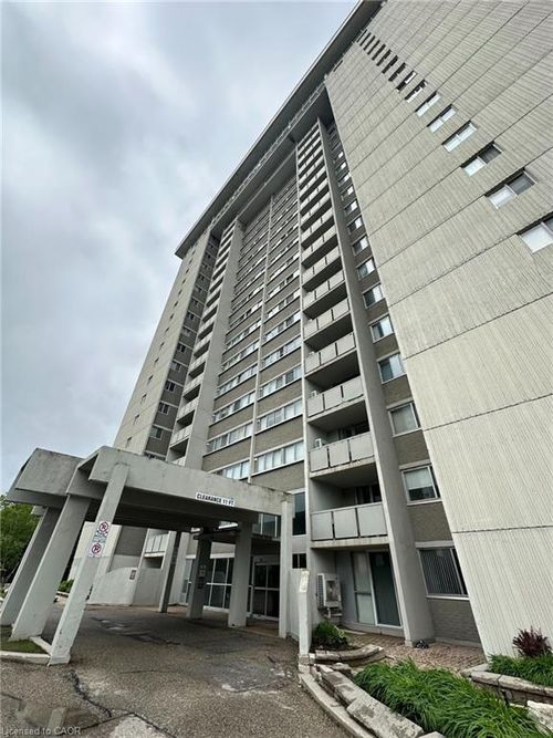 1005-375 King St N, Waterloo, ON, N2J4L6 | Card Image