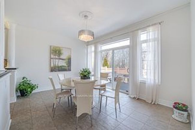 11 Nova Scotia Rd, House other with 4 bedrooms, 4 bathrooms and 6 parking in Brampton ON | Image 5