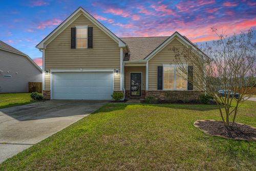 1037 Bridlewood Farms Pkwy, Ridgeville, SC, 29472-5947 | Card Image