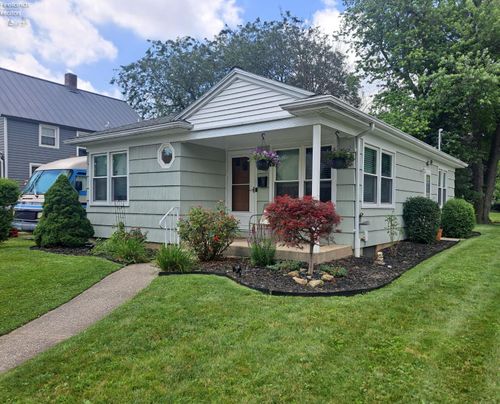 700 June St, Fremont, OH, 43420-3416 | Card Image