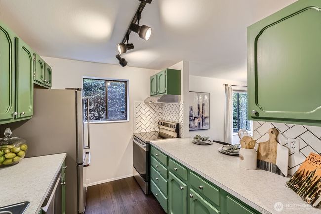 APT-101 - 3434 25 Th Ave W, Condo with 2 bedrooms, 2 bathrooms and 1 parking in Seattle WA | Image 8