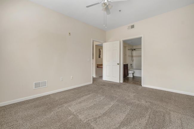APT-536 - 2801 Chancellorsville Dr, Condo with 2 bedrooms, 2 bathrooms and null parking in TALLAHASSEE FL | Image 12