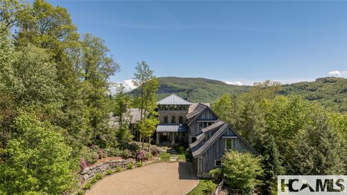 196 Stove Pipe Court Court, Cashiers, NC, 28717 | Card Image