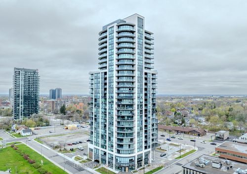 15 Lynch St, Brampton, ON, L6W0C7 | Card Image